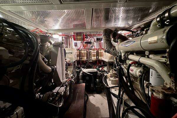 Camargue Yachtfisher Yacht For Sale