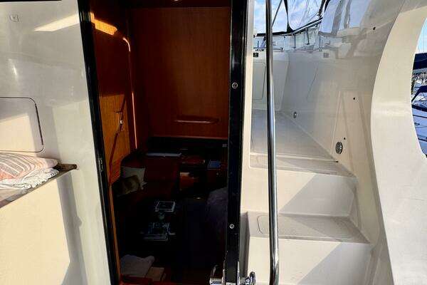 Camargue Yachtfisher Yacht For Sale