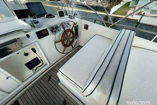 Grand Banks Classic Yacht For Sale