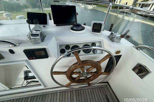 Grand Banks Classic Yacht For Sale