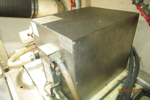 Grand Banks Classic Yacht For Sale