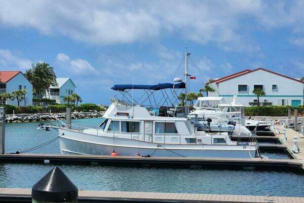 Grand Banks Classic Yacht For Sale