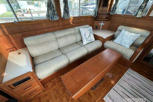 Grand Banks Classic Yacht For Sale