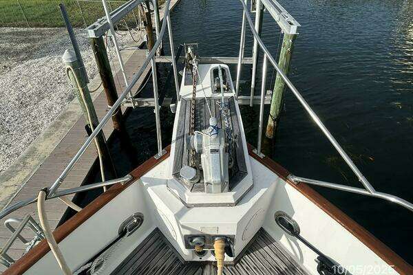 Grand Banks Classic Yacht For Sale