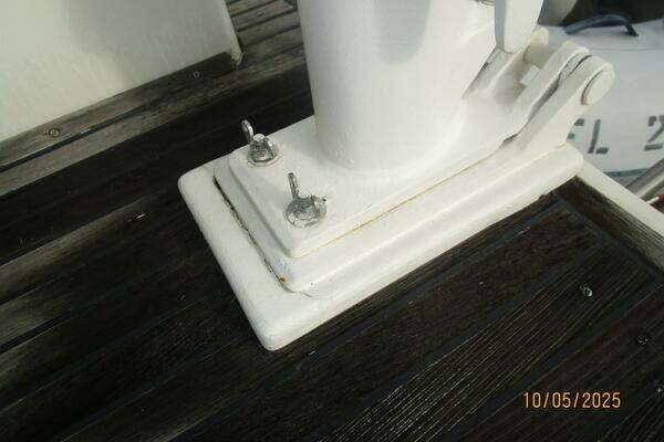 Grand Banks Classic Yacht For Sale