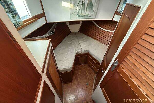 Grand Banks Classic Yacht For Sale