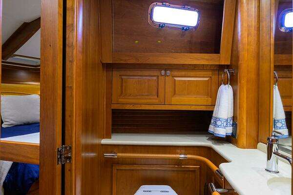 Sabre Dirigo Yacht For Sale