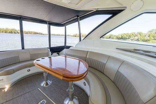 Cruisers Yachts 520 Sports Coupe Yacht For Sale