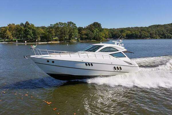 52-ft-Cruisers Yachts-2009-520 Sports Coupe-WONDERFUL WORLD Mt. Juliet Tennessee United States  yacht for sale