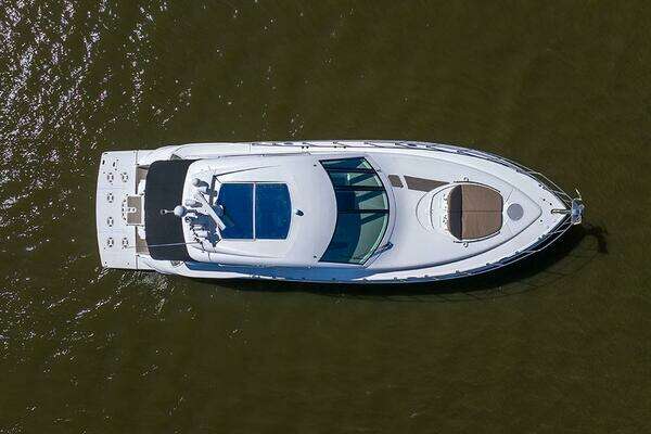 Cruisers Yachts 520 Sports Coupe Yacht For Sale