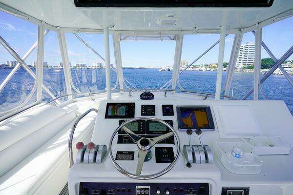 Photo of the 1994 Hatteras 46 Convertible "Change Order"