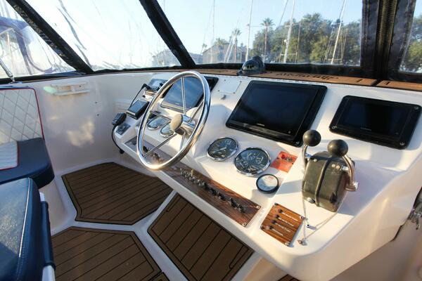 40ft Mainship Yacht For Sale