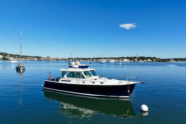 41-ft-Back Cove-2016-41-Toolin Around Mystic Connecticut United States  yacht for sale