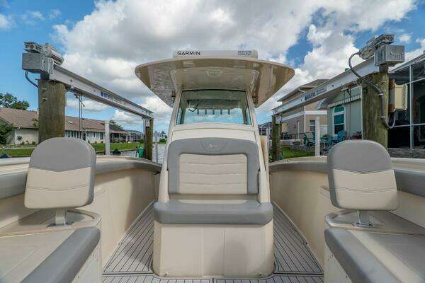 Scout 320 LXF Yacht For Sale