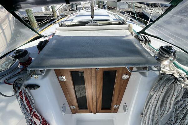 Dream 33ft Beneteau Yacht For Sale