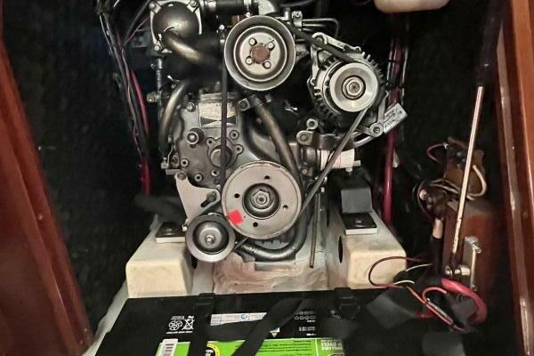 Dream 33ft Beneteau Yacht For Sale