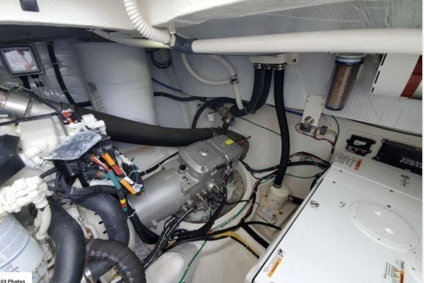 Sabre 48 Flybridge Sedan Yacht For Sale