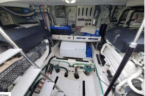 Sabre 48 Flybridge Sedan Yacht For Sale