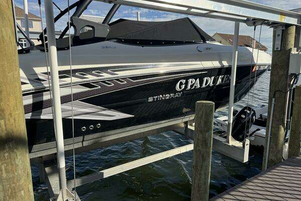 Photo of the 2019 Stingray 234LR