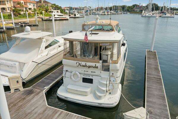 Carver 466 Motor Yacht Yacht For Sale