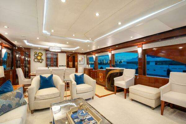 Hargrave Sky Lounge Yacht For Sale