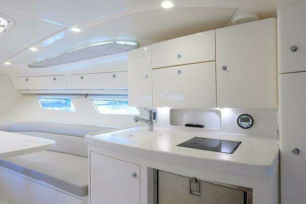 Intrepid Valor Yacht For Sale