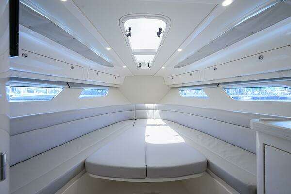 Intrepid Valor Yacht For Sale