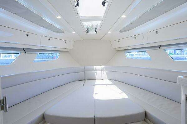 Intrepid Valor Yacht For Sale