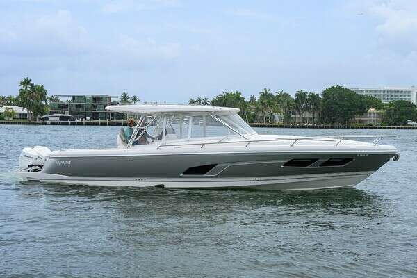 41-ft-Intrepid-2023-Valor-41' Intrepid 2023 Fort Lauderdale Florida United States  yacht for sale