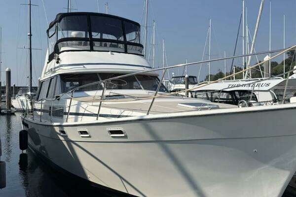 40-ft-Bayliner-1983-3870 Motoryacht- Seattle Washington United States  yacht for sale