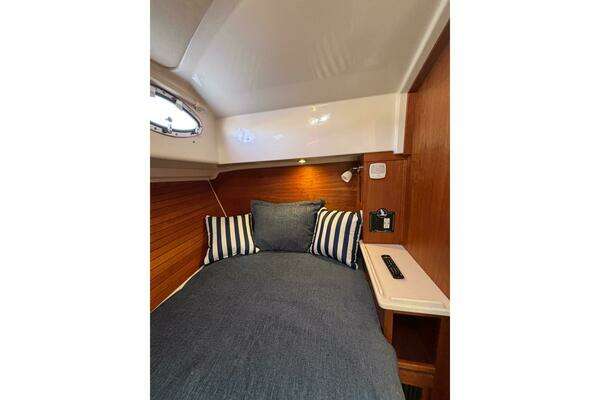 Back Cove 37 Yacht For Sale