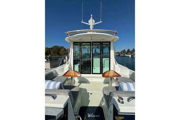 Back Cove 37 Yacht For Sale