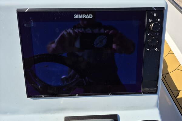 19ft East Cape Yacht For Sale