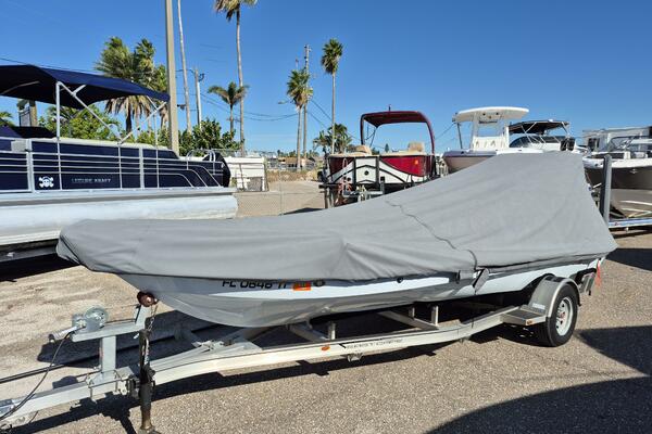19ft East Cape Yacht For Sale