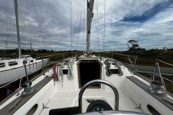Photo of the 1987 Sabre 34 Mark II "Odyssey"