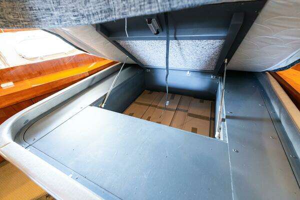 Sunseeker Predator 60 Yacht For Sale