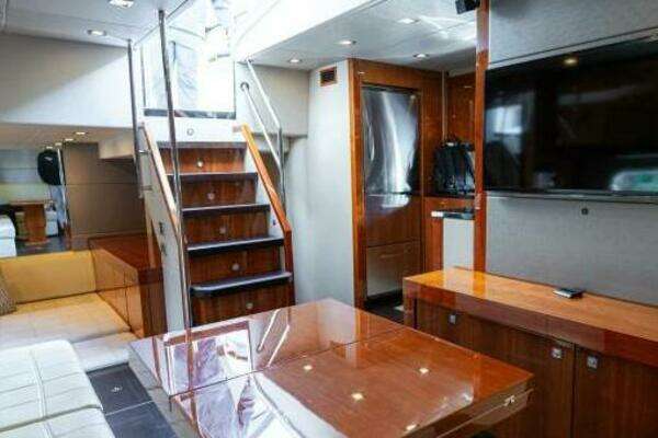 Sunseeker Predator 60 Yacht For Sale