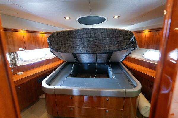 Sunseeker Predator 60 Yacht For Sale
