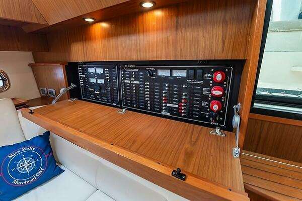 Tiara Yachts 39 Coronet Yacht For Sale