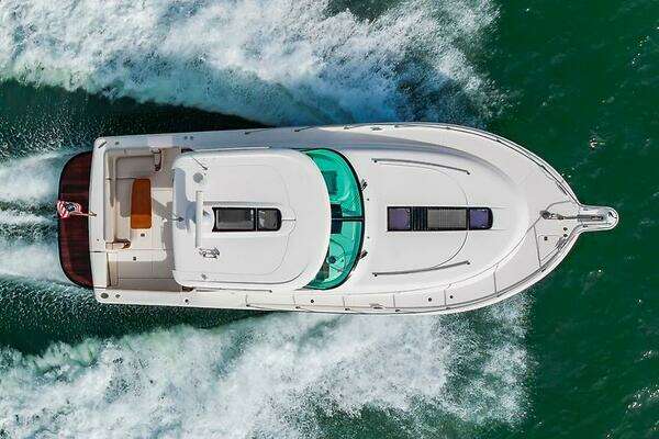 2015 Tiara Yachts 39
