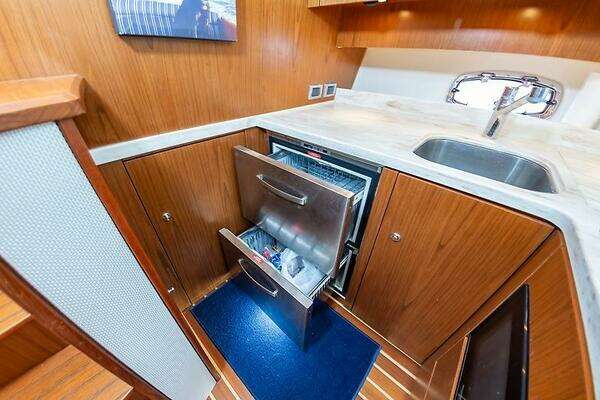 Tiara Yachts 39 Coronet Yacht For Sale