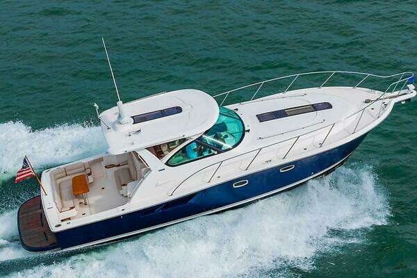 2015 Tiara Yachts 39
