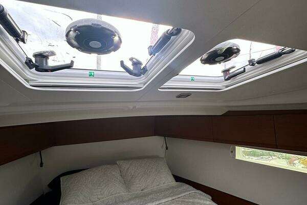 Jeanneau Sun Odyssey 479 Yacht For Sale