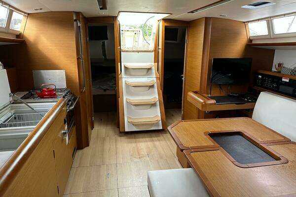 Jeanneau Sun Odyssey 479 Yacht For Sale