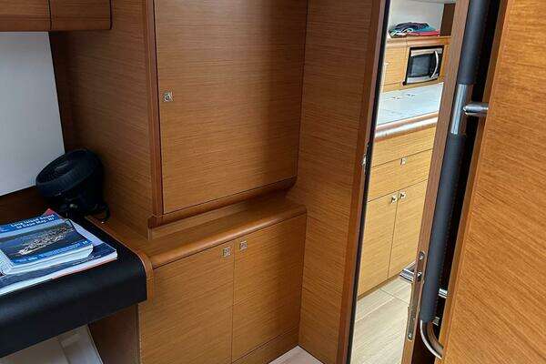Jeanneau Sun Odyssey 479 Yacht For Sale
