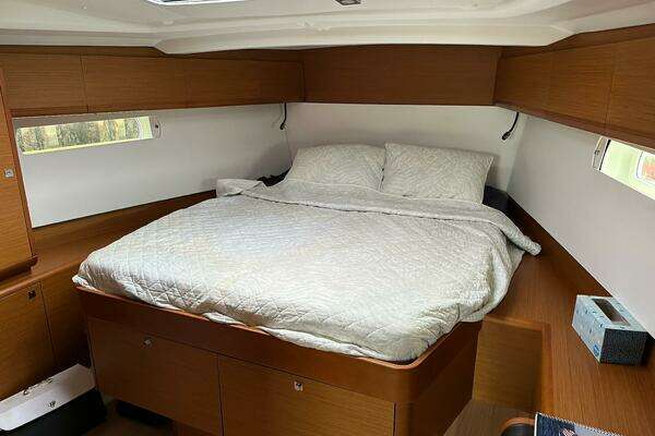 Jeanneau Sun Odyssey 479 Yacht For Sale