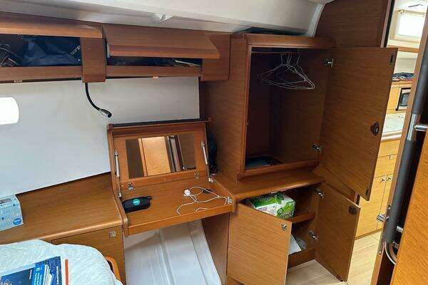 Jeanneau Sun Odyssey 479 Yacht For Sale
