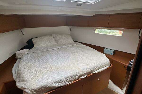Jeanneau Sun Odyssey 479 Yacht For Sale