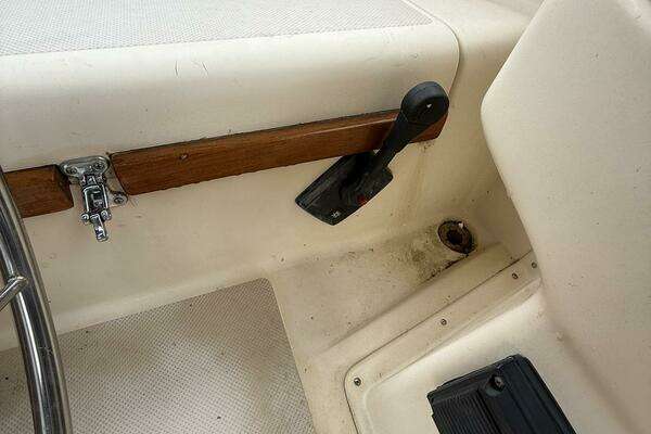 Photo of the 1991 Island Packet IP-29 "Willin'"