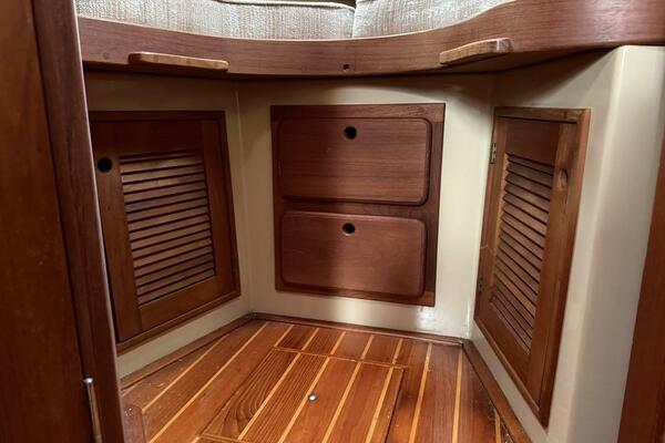 Willin  29ft Island Packet Yacht For Sale